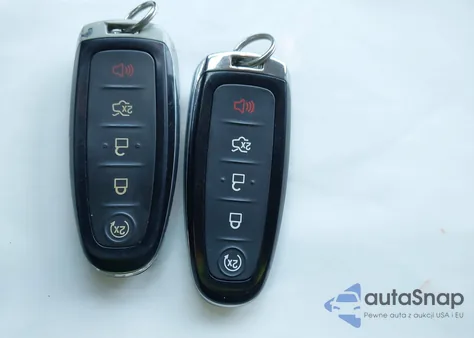 2011 Lincoln Mkx from USA, damaged, VIN 2LMDJ8JKXBBJ11637